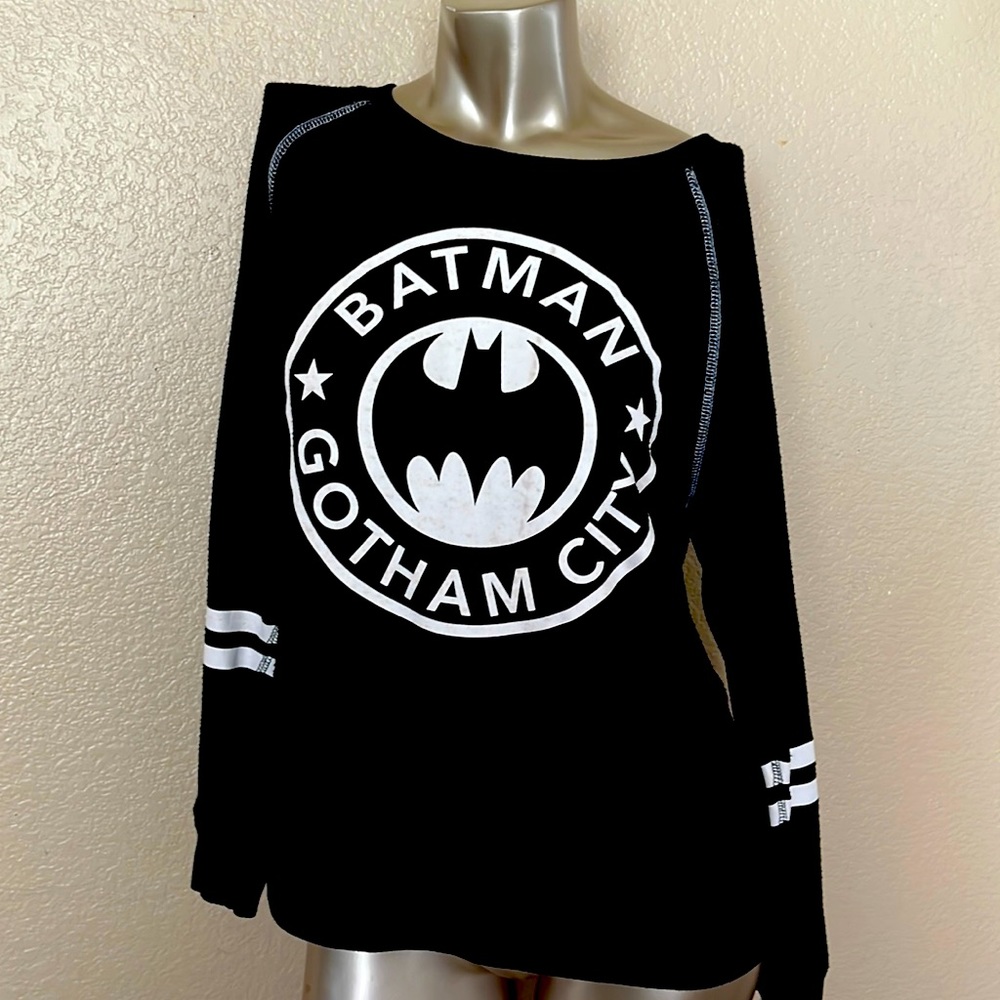 BATMAN GOTHAM CITY